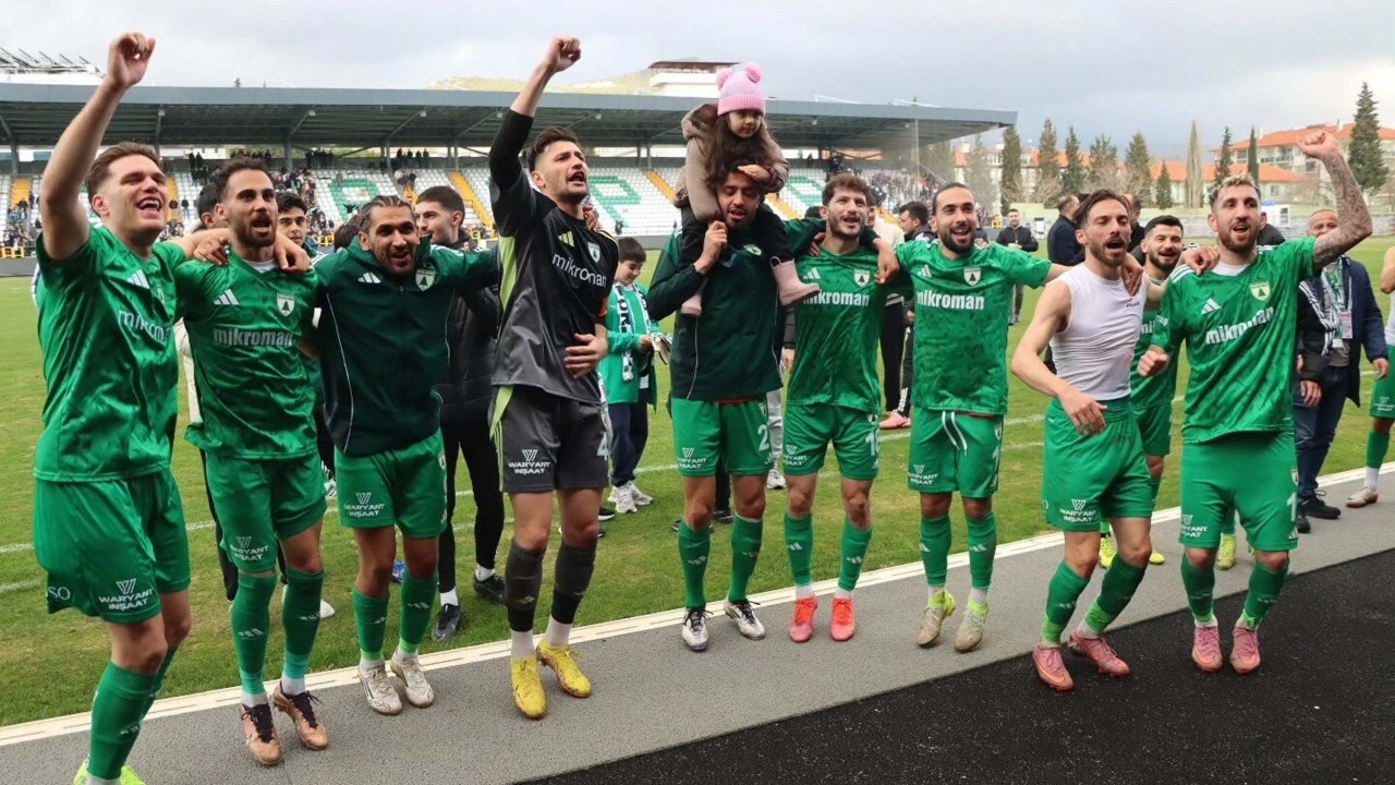 Muğlaspor seyircisiz maçta Adana 01 FK'yı konuk edecek