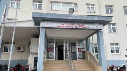 Serik’te hasta yakınları doktor ve hemşireye saldırdı