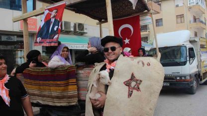 27. Geleneksel Kumluca Tarım ve Seracılık Festivali Yörük Göçü ile başladı