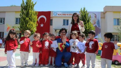 75. Yıl Kreş ve Çocuk Kulübü'nde 23 Nisan coşkusu