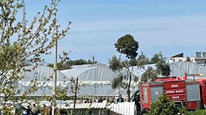 Aksu’da traktör dereye devrildi sürücü  hayatını kaybetti