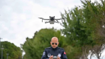 Antalya Büyükşehir zabıtasından dronla denetim