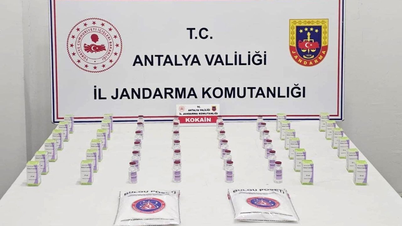 Antalya’da uyuşturucu operasyonu: 1 kilo 200 gram kokain ele geçirildi