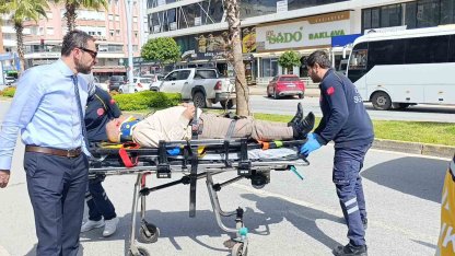 Aynı istikamette ilerlerken çarpışan motosikletlerden biri devrildi: 1 yaralı