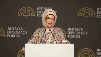 Emine Erdoğan, "Filistin İçin Tek Yürek" temalı programa katıldı