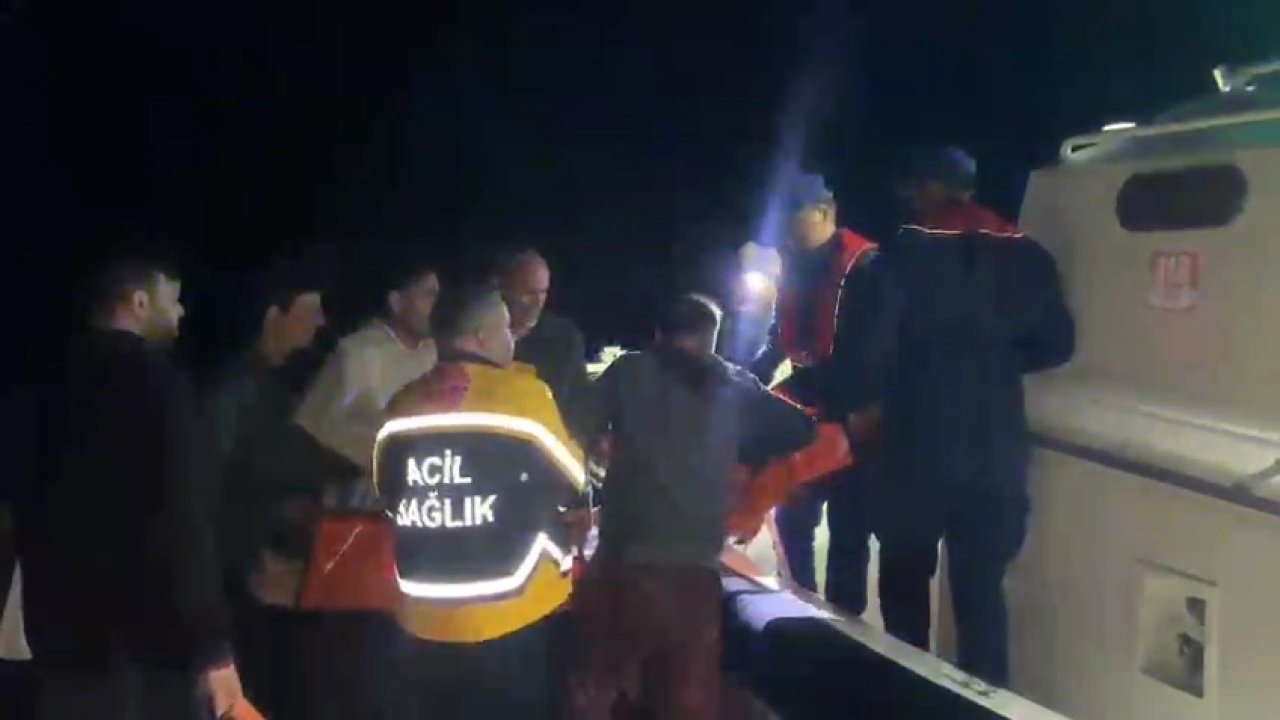 Kaleköy’de rahatsızlanan kişi Sahil Güvenlik botuyla tahliye edildi