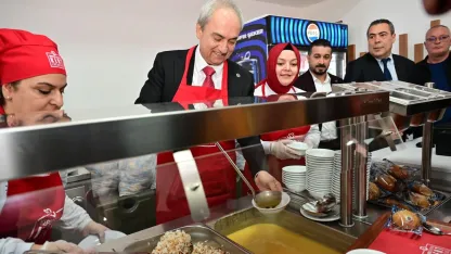 Kepez Kent Lokantası’na vatandaşlardan yoğun ilgi