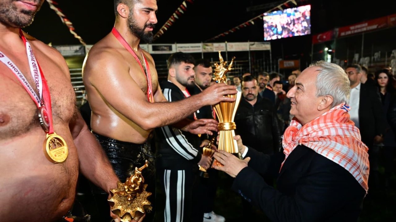 Kepez’in başpehlivanı Enes Doğan