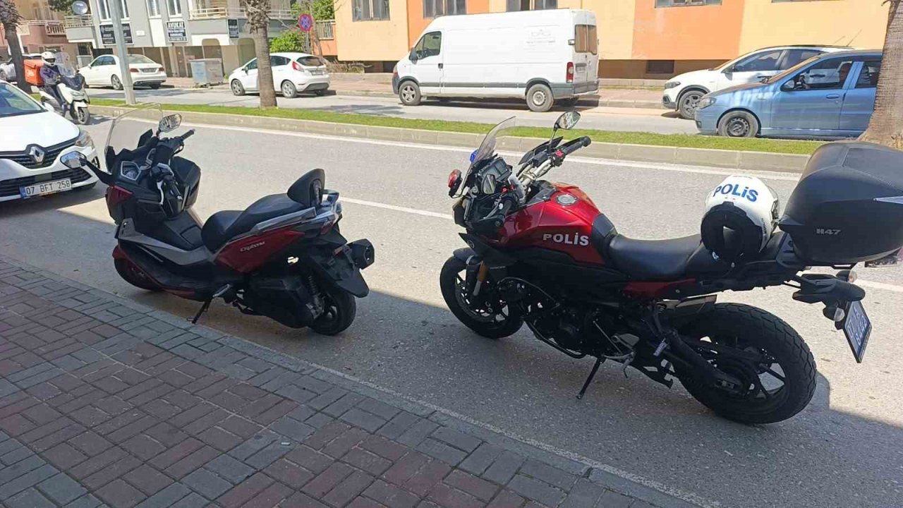 Manavgat’ta ’dur’ ihtarına uymayan motosikletliye 265 bin ceza