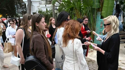 Ukrayna’dan gelen 100 seyahat acentesi yetkilisi Kemer turizmi hakkında bilgi aldı