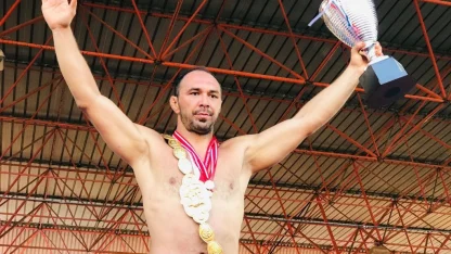Yağlı Pehlivan Güreşlerinin efsane ismi Ali Gürbüz, Kepez Belediyesi’nde