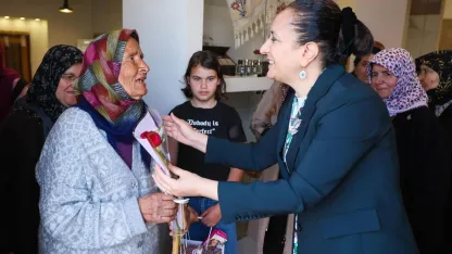 Vali Bilgihan, şehit anneleriyle buluştu