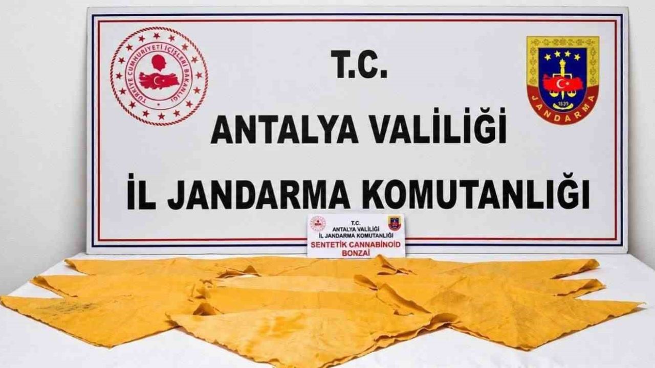 Alanya’da 1 kilo uyuşturucu madde ele geçirildi