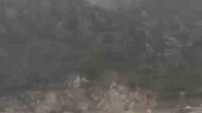 Kilometrelerce ters yönde ilerledi, kaza kıl payı atlatıldı