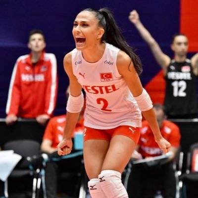 Corendon Sport Talks’un bu haftaki konuğu Simge Aköz oldu