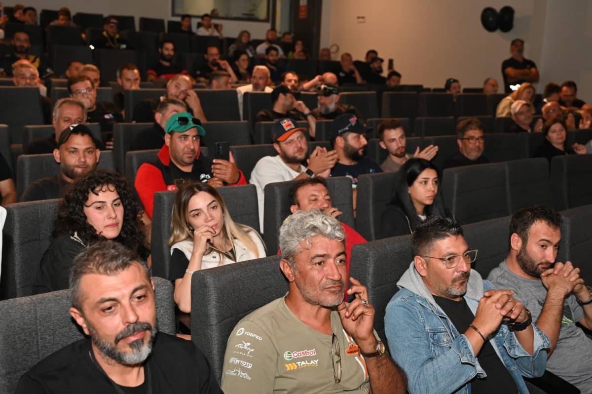 Baja heyecanı Kepez’de zirveye çıktı şampiyonlar kupalarını aldı