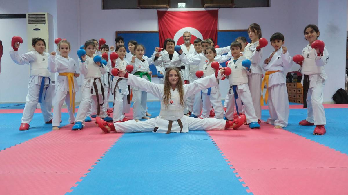 Kemer Belediyesi çocukları ve gençleri sporla buluşturmaya devam ediyor