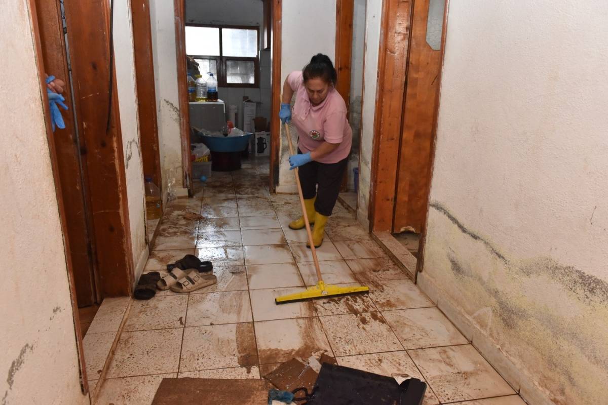 Evi yanan ailenin talebine Başkan Kocagöz’den yardım eli