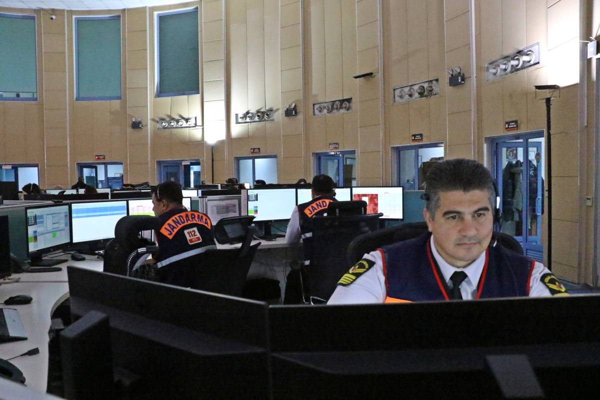 Antalya’da 112 Acil Çağrı Merkezine 2025 yılında 3 milyon çağrı geldi, yüzde 54’ü asılsız çıktı