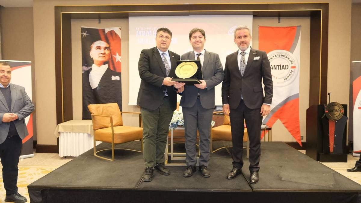 Köleoğlu: Antalya’nın ekonomik geleceğini ortak akılla şekillendiriyoruz