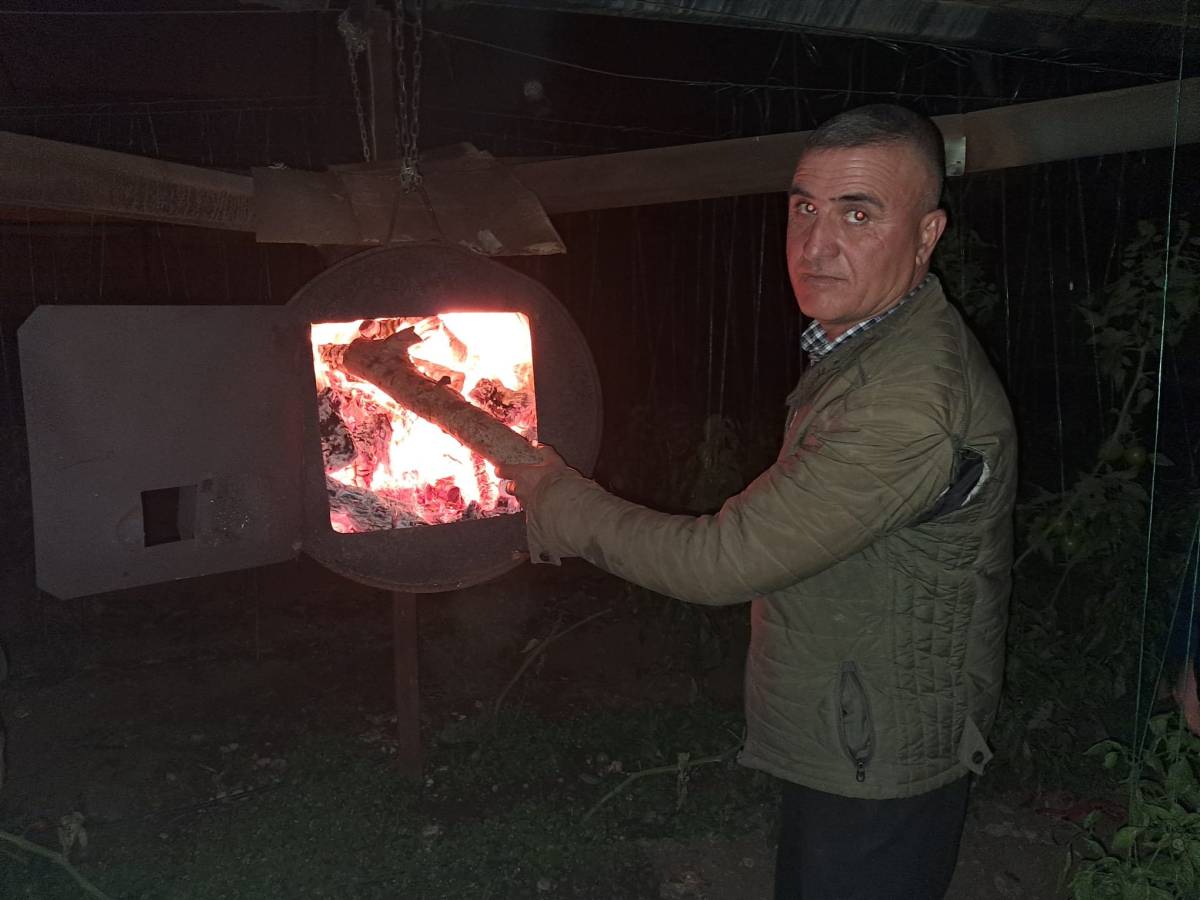 Sera üreticileri don nöbetinde