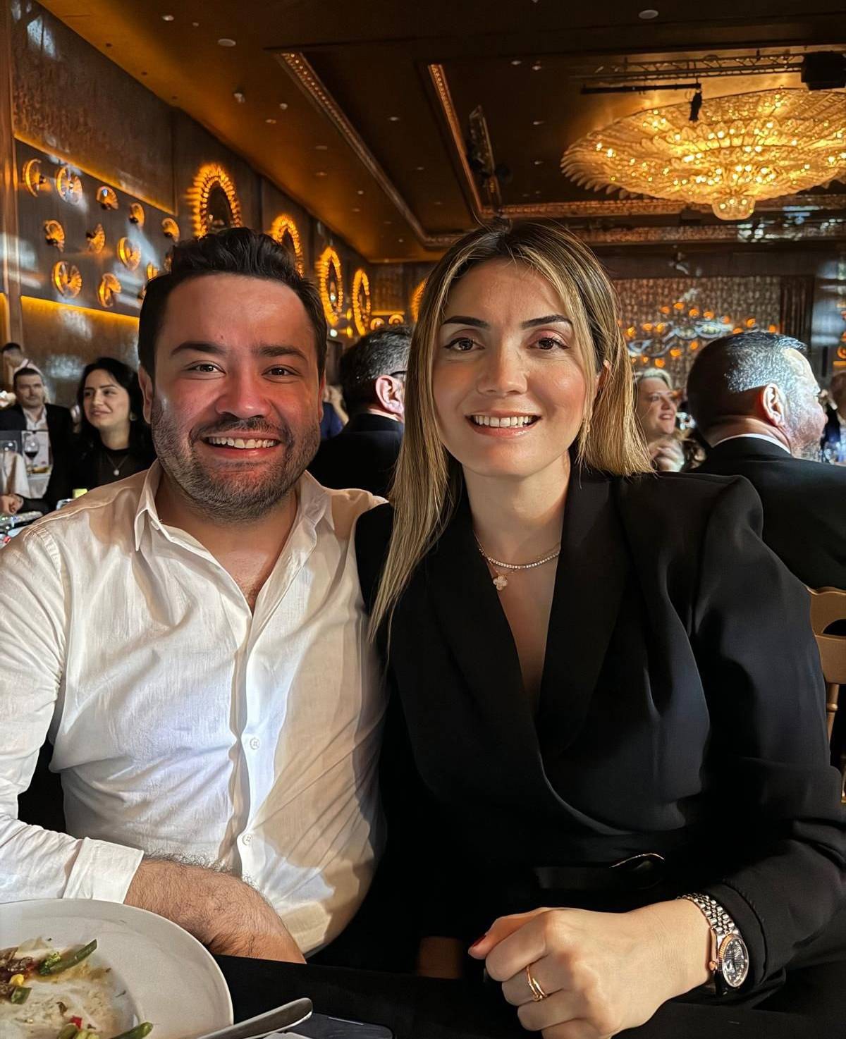 Eşinden Gökhan Böcek'e 'Yüzde 10 ile geçinen ezik' tepkisi