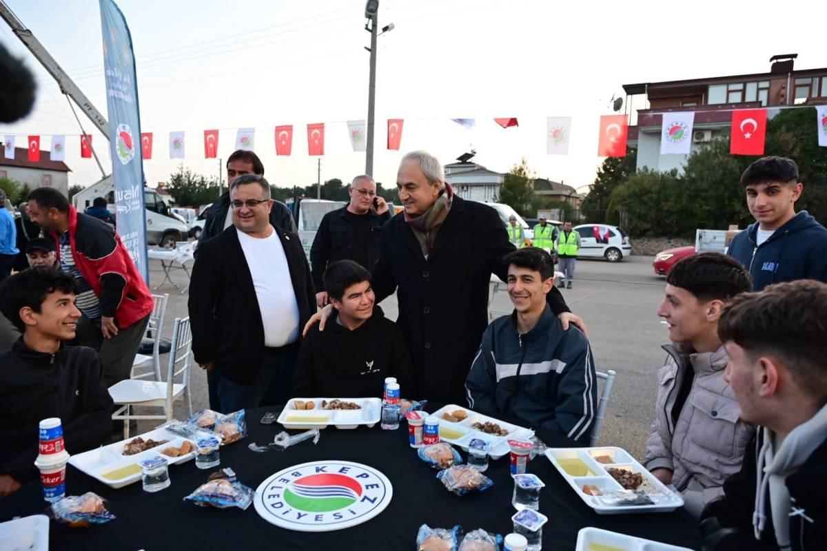 Kepez iftar sofralarında ve Ramazan etkinliklerinde buluşuyor
