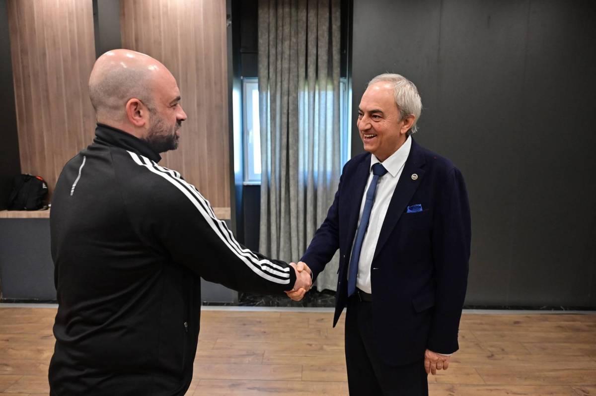 Kepez Kent Tiyatrosu ekibinden 19 Mayıs’a özel gösterim