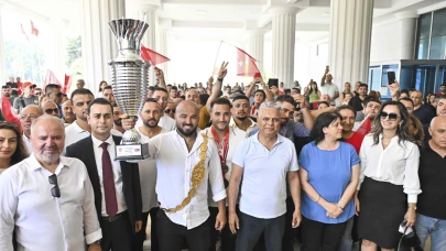 Başpehlivan Okulu'ya, memleketinde görkemli karşılama